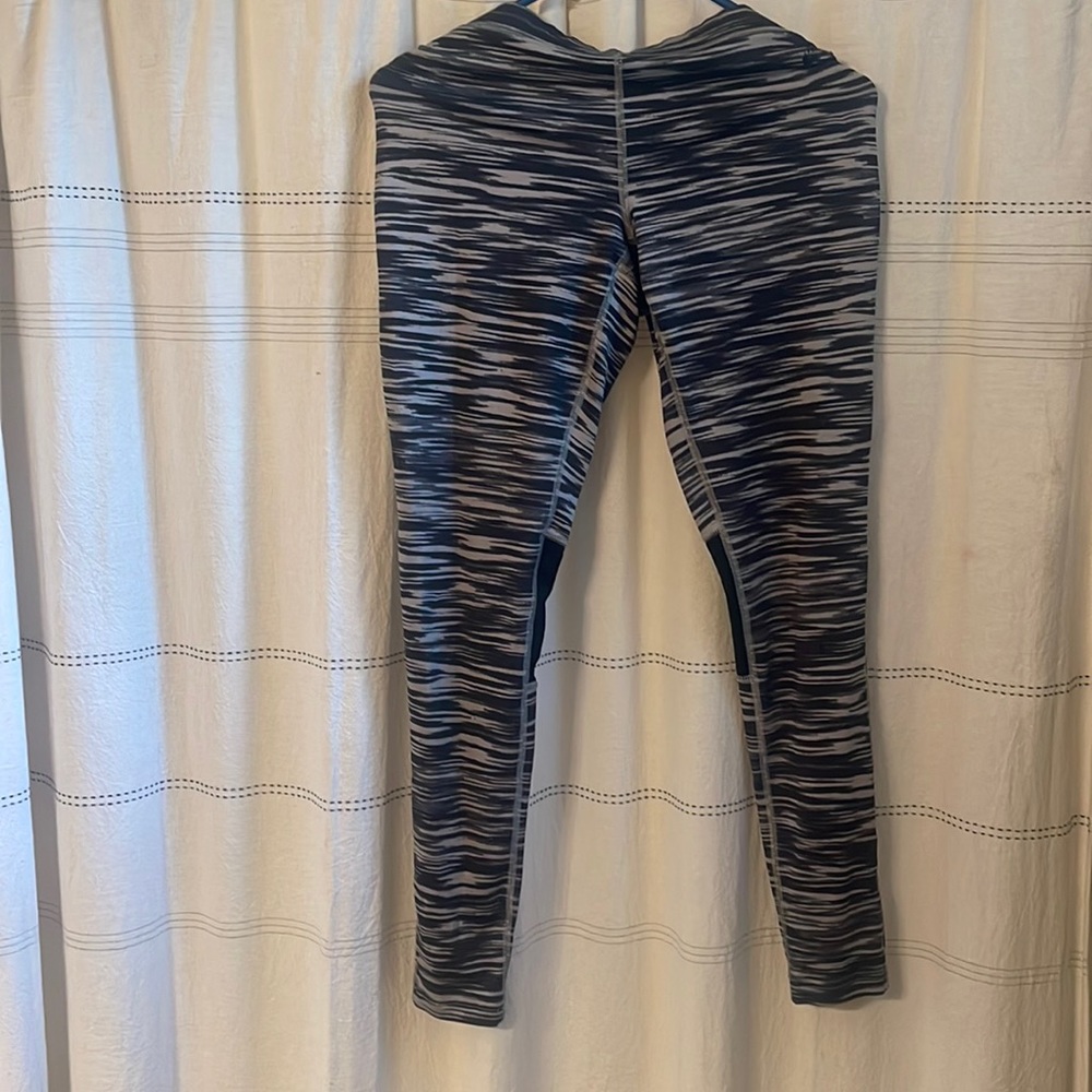 Nike women striped leggings